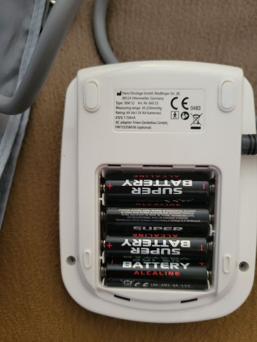 Ciśnieniomierz naramienny elektroniczny