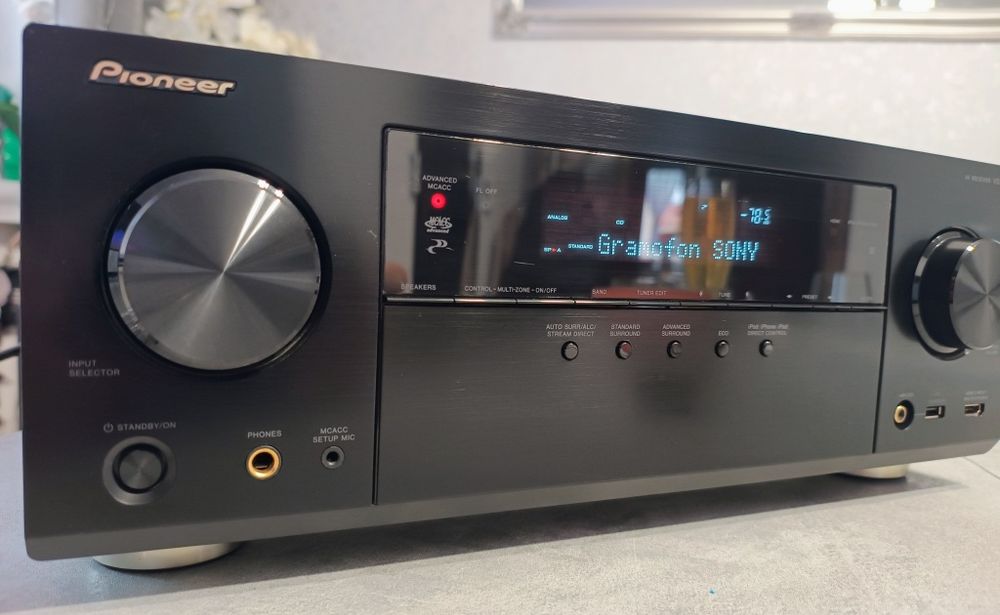 Amplituner Pioneer VSX-923K