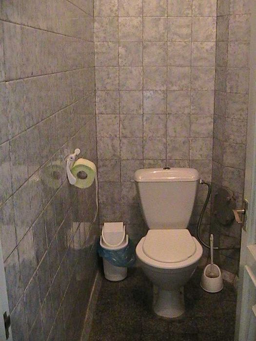 Оренда  4х кімнатної сталінки Центр