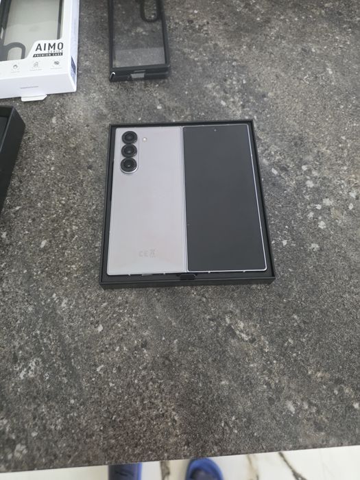 Samsung Z Fold6 12/256 na gwarancji 7 2027