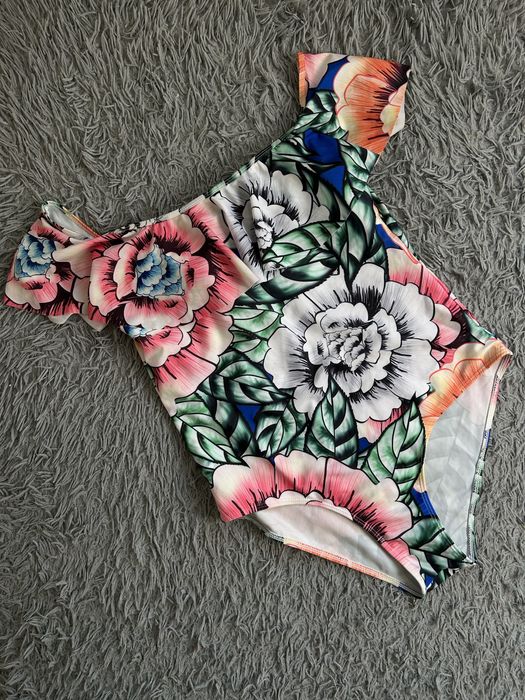 Цільний  кульник. суцільний купальник. купальник жіночий бразіліана