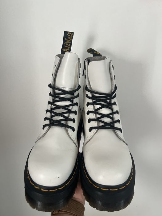 Dr. Martens, 39 розмір