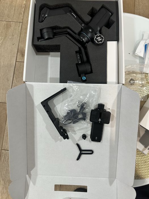 Feiyu Tech  Scorp 3 Pro  - Gimbal Face Tracking