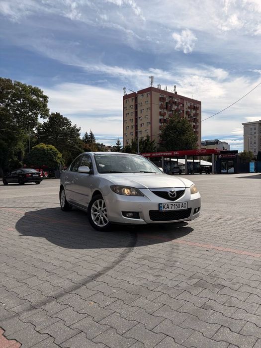 Mazda 3 2009 рік