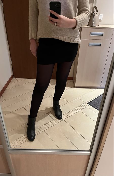 Czarna mini spódnica orsay S