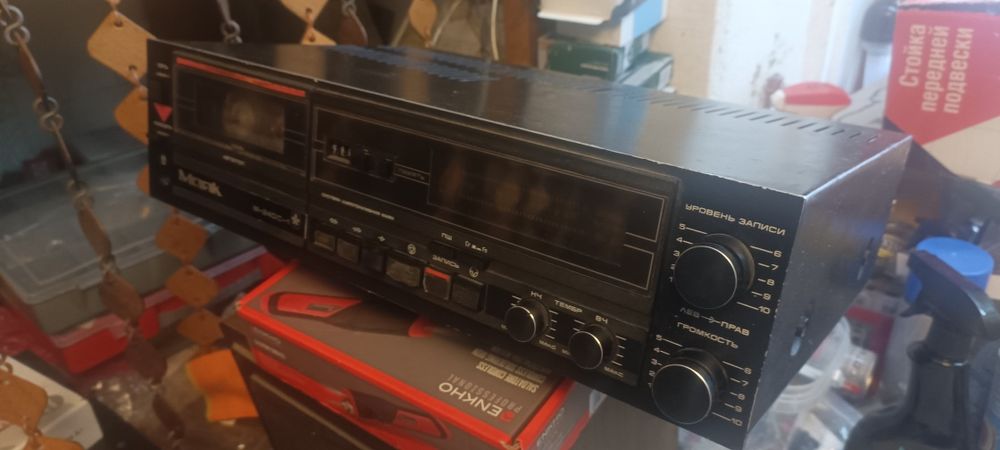 Стерео магнитофон Маяк 240-С1