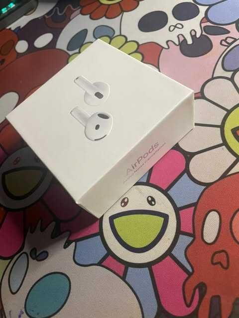 AirPods 4 com Cancelamento de Ruido