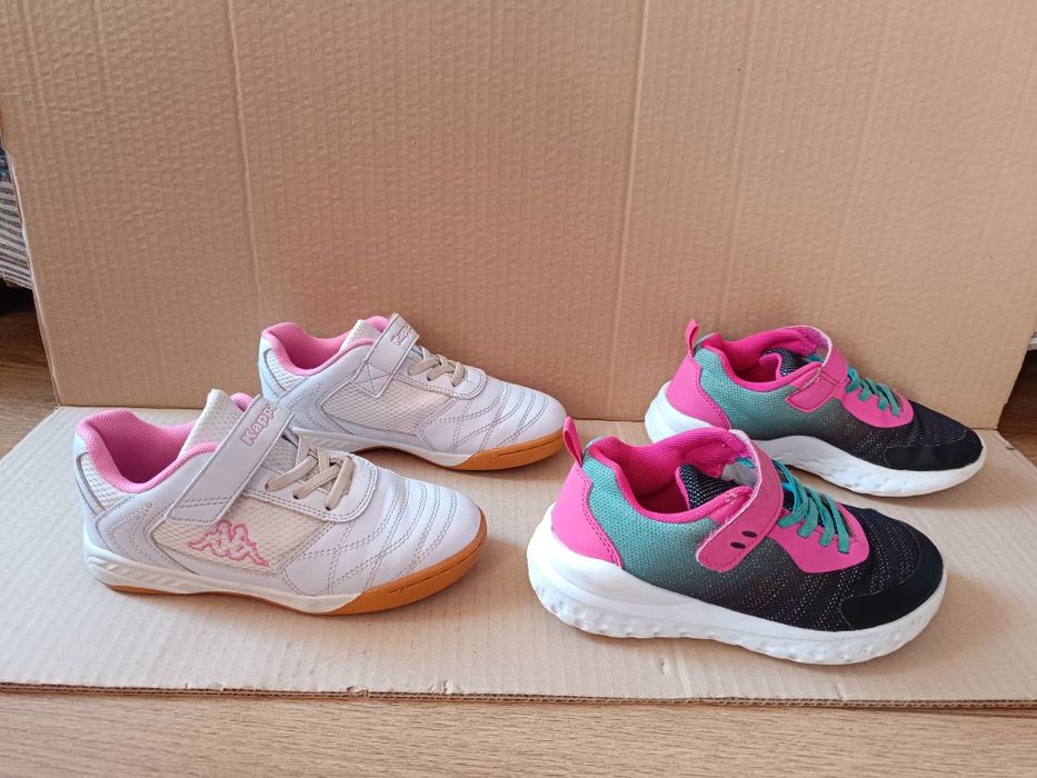 Кросівки на дівчинку