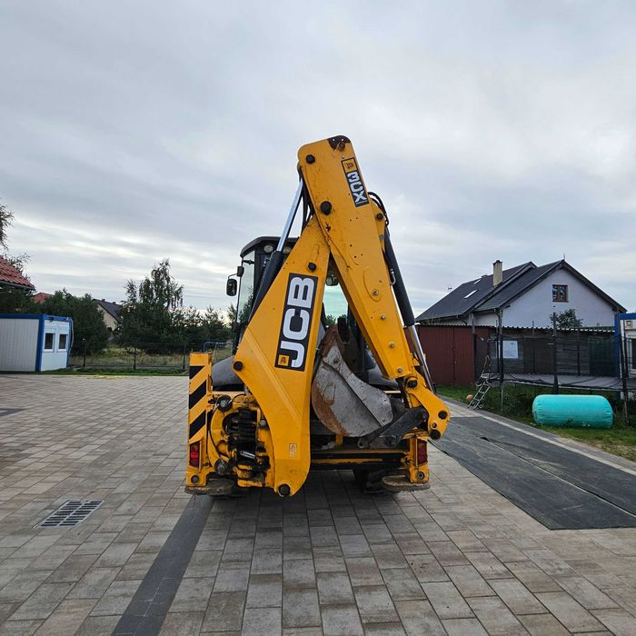 koparko-ładowarka 2018 JCB 3CX cena brutto