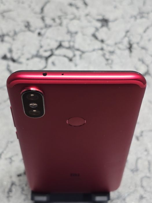 Телефон Xiaomi MI 6x 6/64 Гб