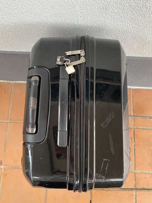 Mala de vaigem resistente