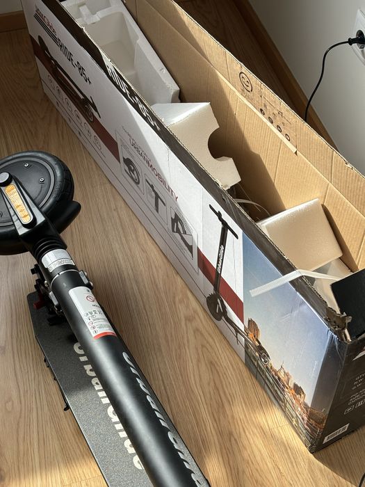 Trotinete Elétrica UrbanGlide Ride 85+ Preta