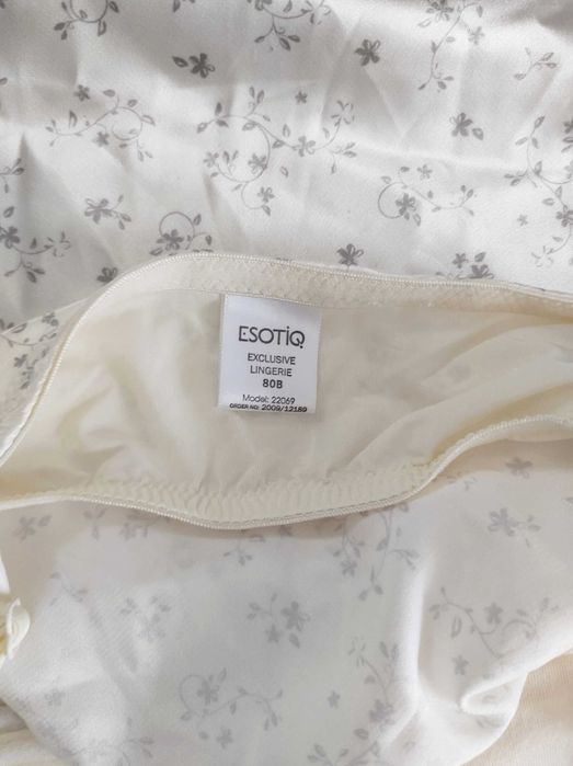 Koszulka z biustonoszem 80B