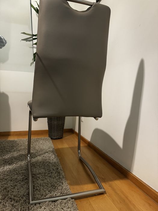 Conjunto 6 cadeiras sala / mesa de jantar