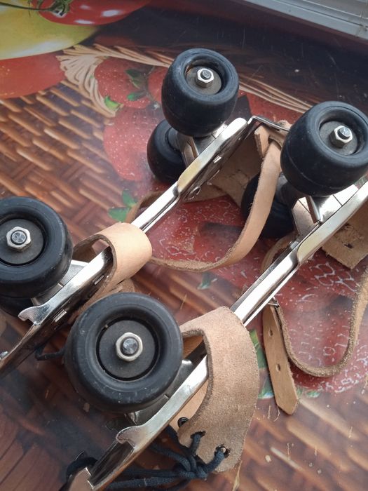 Продам ролики...