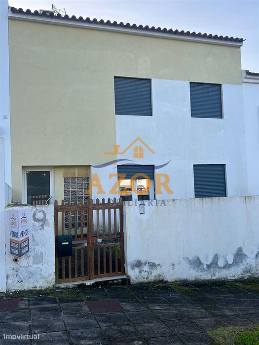 Moradia T3 no bairro Vila Faia, Livramento