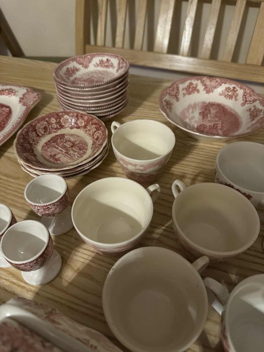 Angielska porcelana 70 szt.