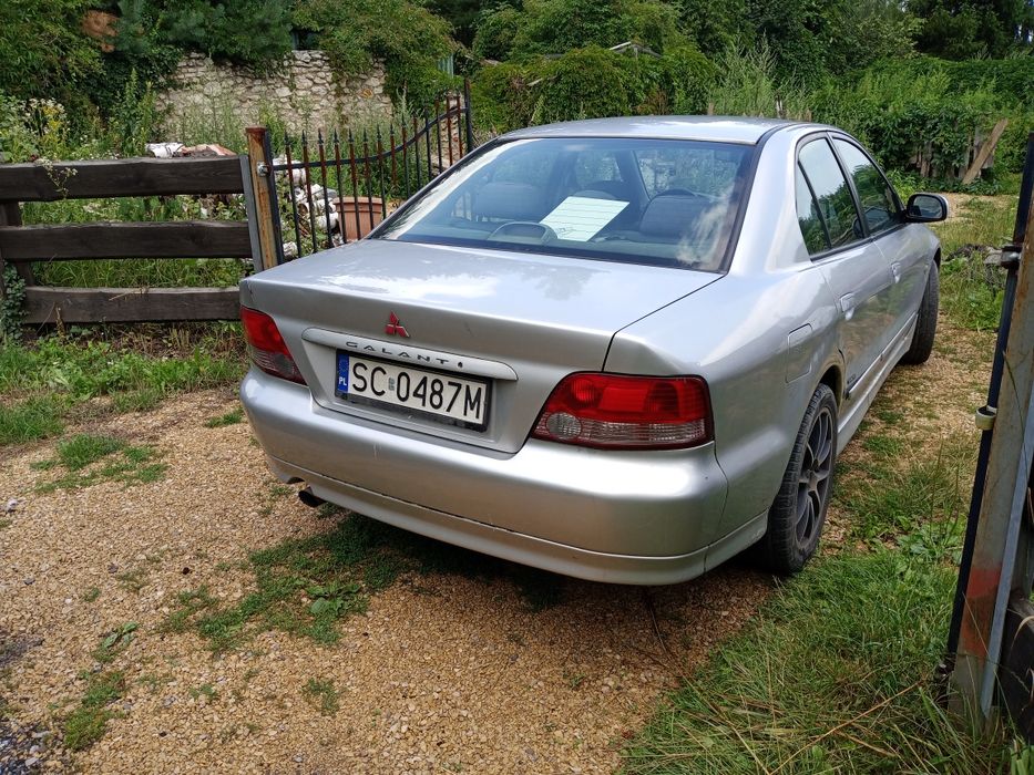 Mitsubishi Galant 2000