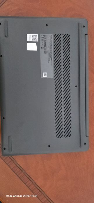 Lenovo ideapad sim 3i 14"