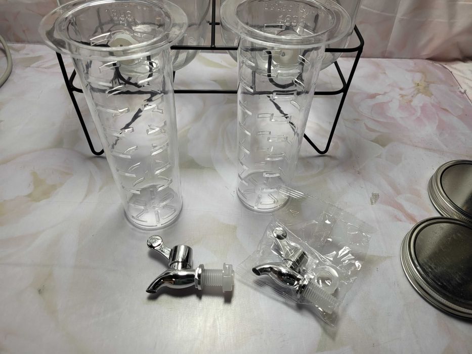 Zestaw 2 pojemników 4 litry na stojaku