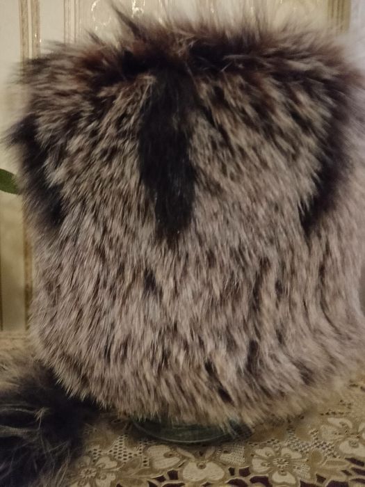 Шапка  зимняя женская