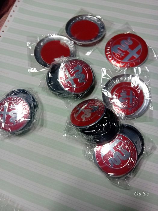 Emblemas em alumínio Alfa Romeo