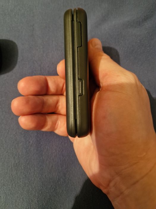 Nokia 2660 flip 2 karty sim