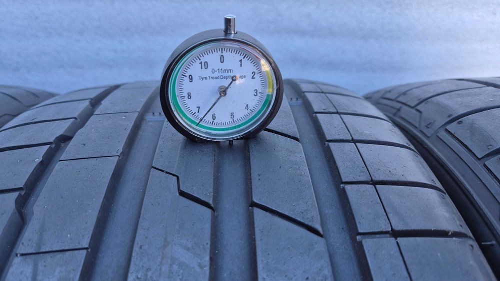 Opony Letnie 235/35/19 Hankook 4szt 2021r 6,5mm