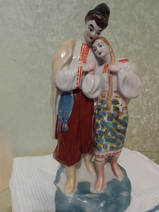 Статуэтка фарфоровая Майская ночь СССР