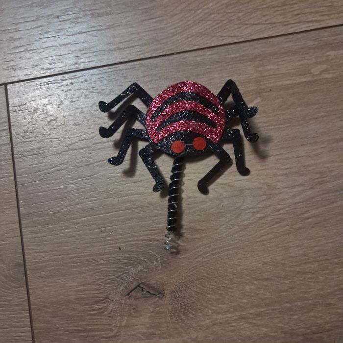 Ozdoba pająk sprzedam