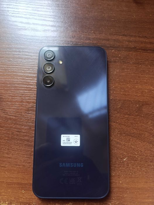 Продам Самсунг А16