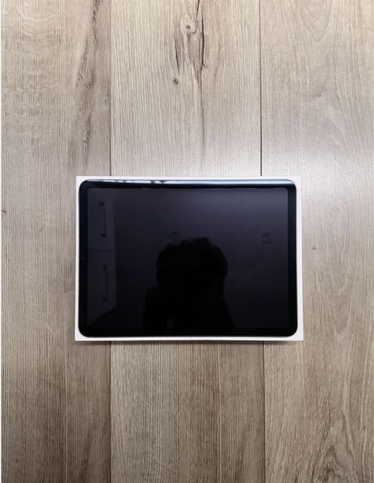 IPad  Air 4 jak NOWY Okazja