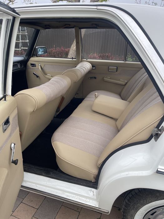 Mercedes w115 1976р