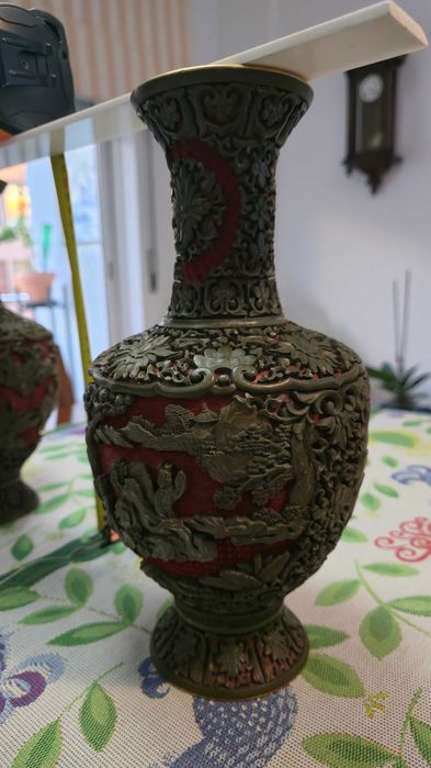 Par de jarros chineses com 32cm