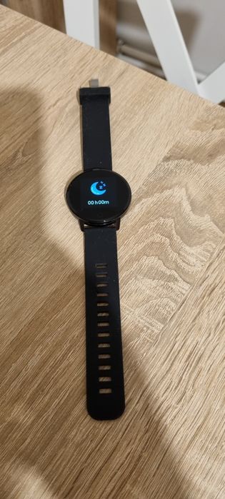 Zegarek smartwatch AVON KIAH nie noszony