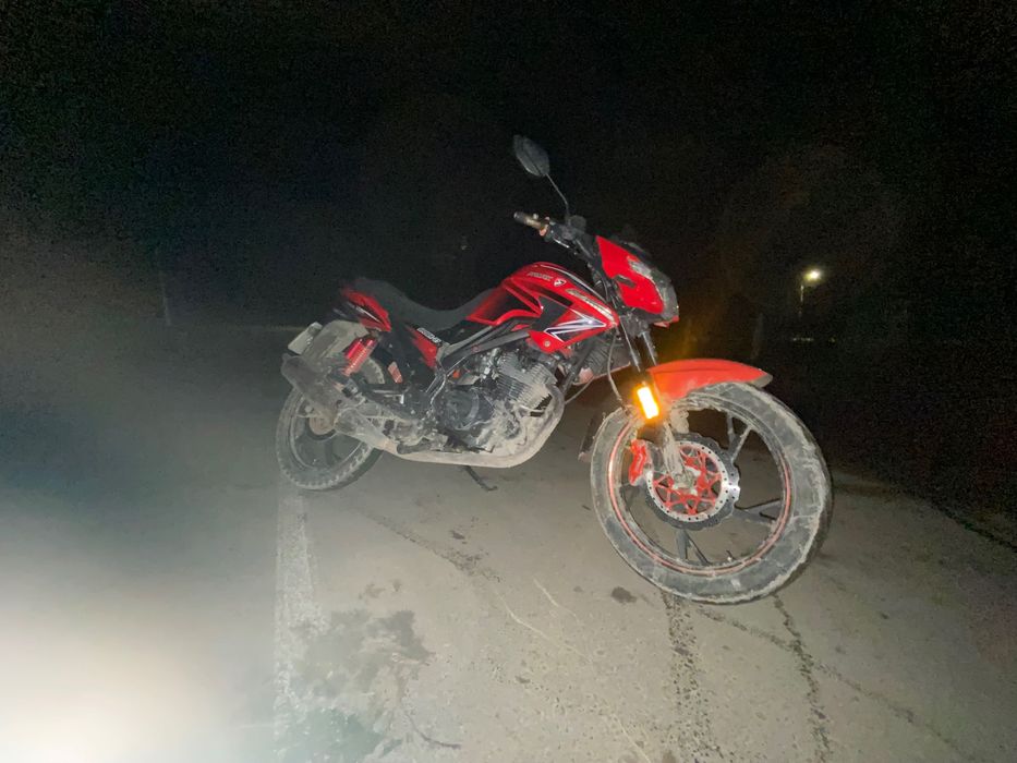 Продам мотоцикл спарк