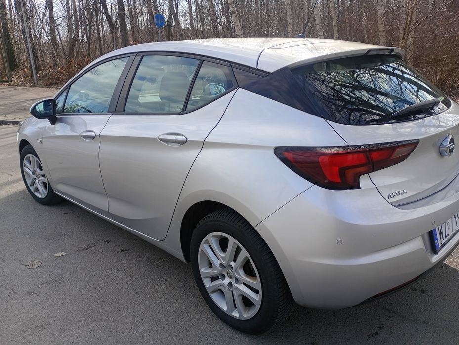 Opel astra k 1.6