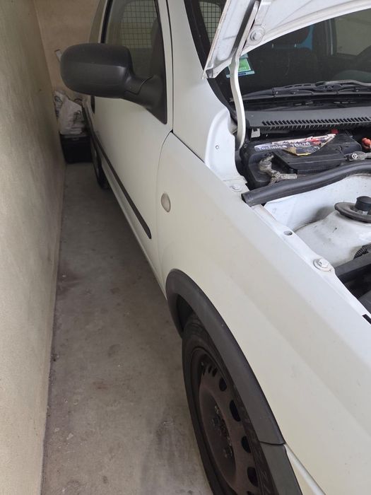 Opel corsa C 1.3 CDTI