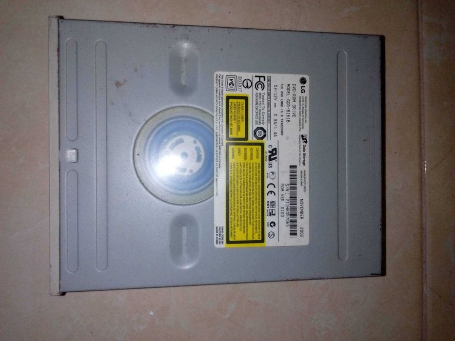 Leitores de DVD-ROM internos