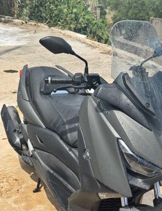 Scooter X-Max TechMax 125