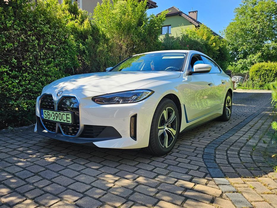 BMW i4 BMW i4 – krajowy – bezwypadkowy - komplet kól zimowych - HAK