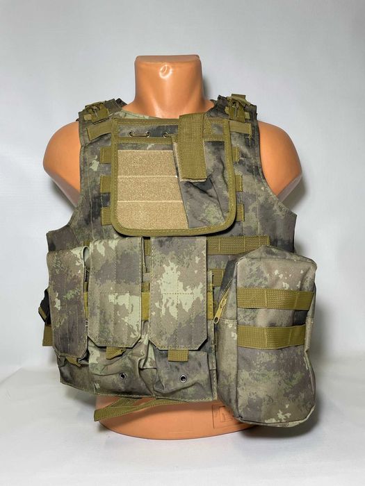 1 Kamizelka taktyczna sprzączka