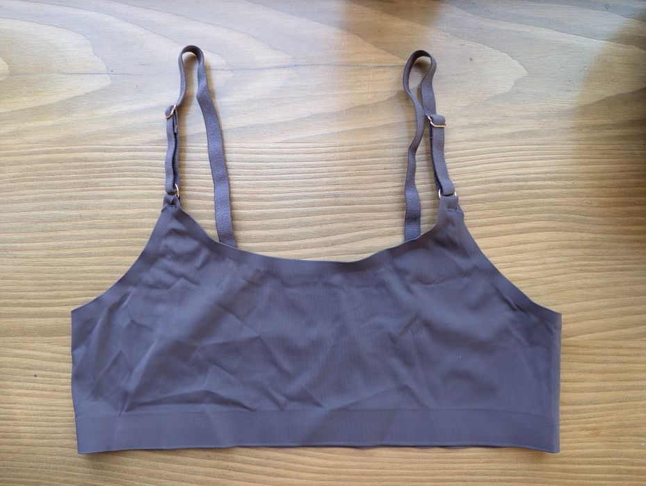 М'який безшовний бюстгальтер