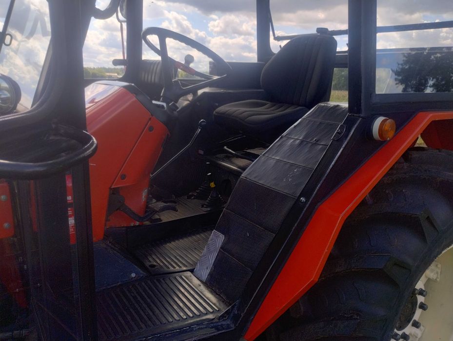 Sprzedam ciągnik Zetor 7211