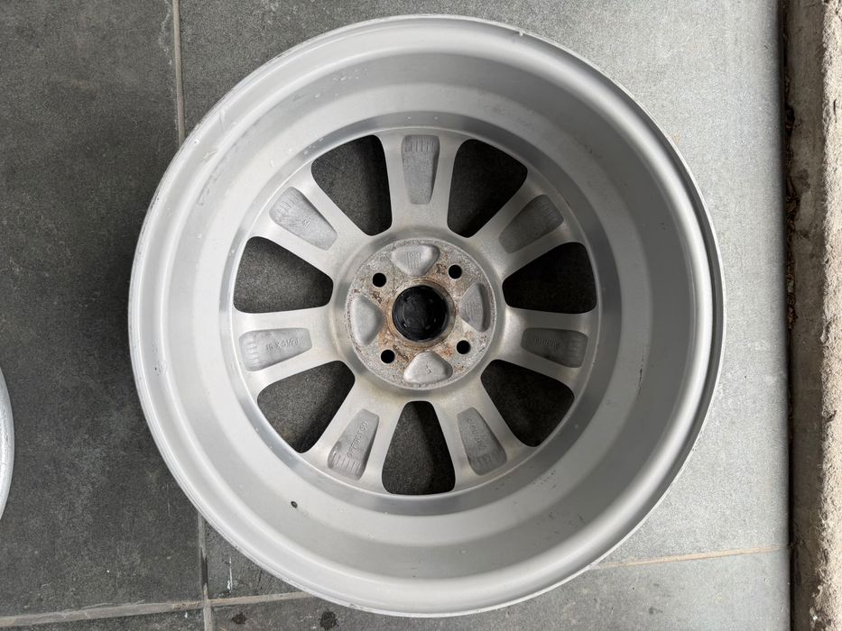 Felgi 15 4x100 ET50 5,5J Opel Agila