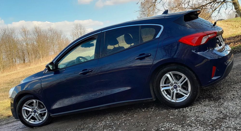 Ford Focus 2019 .Benzyna . Hatchback  .