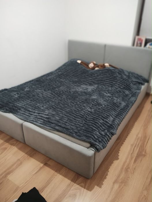 Łóżko tapicerowane 160/200