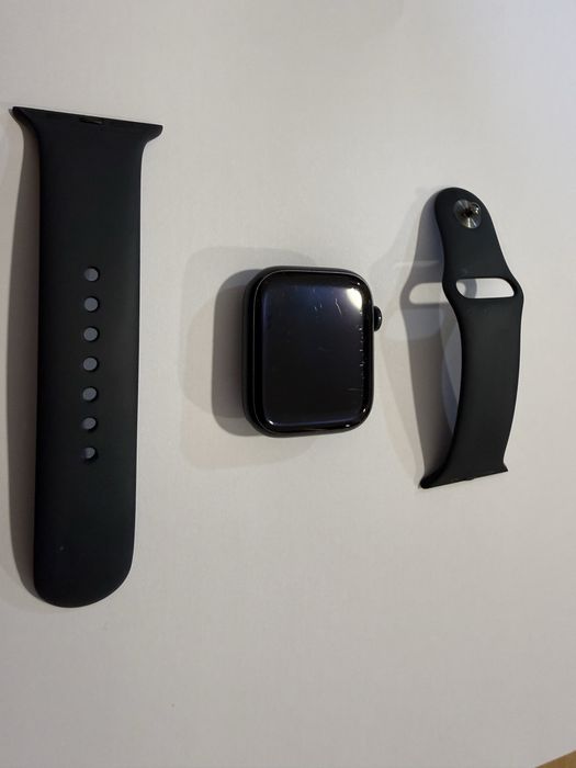 Apple Watch Series 8, 45 mm, GPS Black Aluminum: 5 200 грн