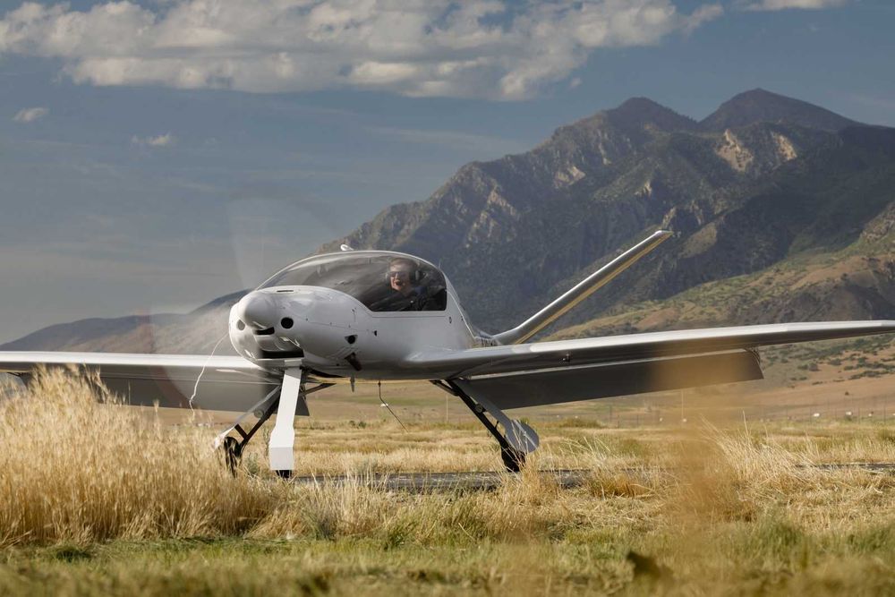 Risen 912 iS nowy samolot UL