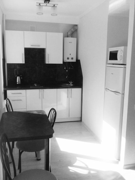 Квартира подобово 650 грн доба  вільна сьогодні центр